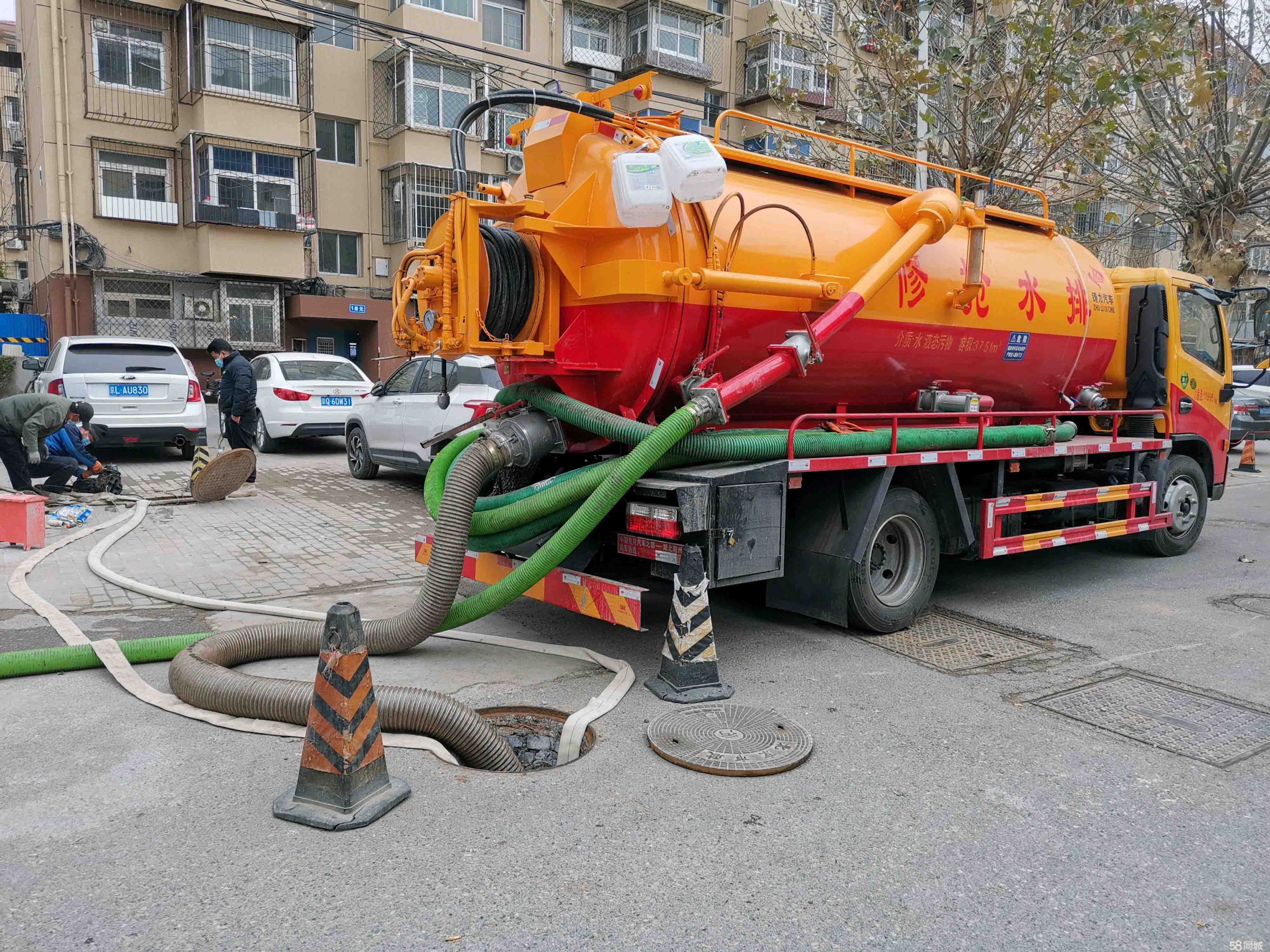 后湖管理区抽粪吸污